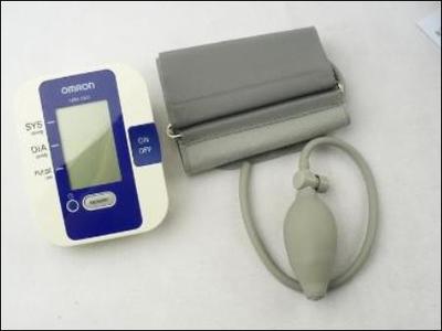 如何选购家用血压计和血糖仪